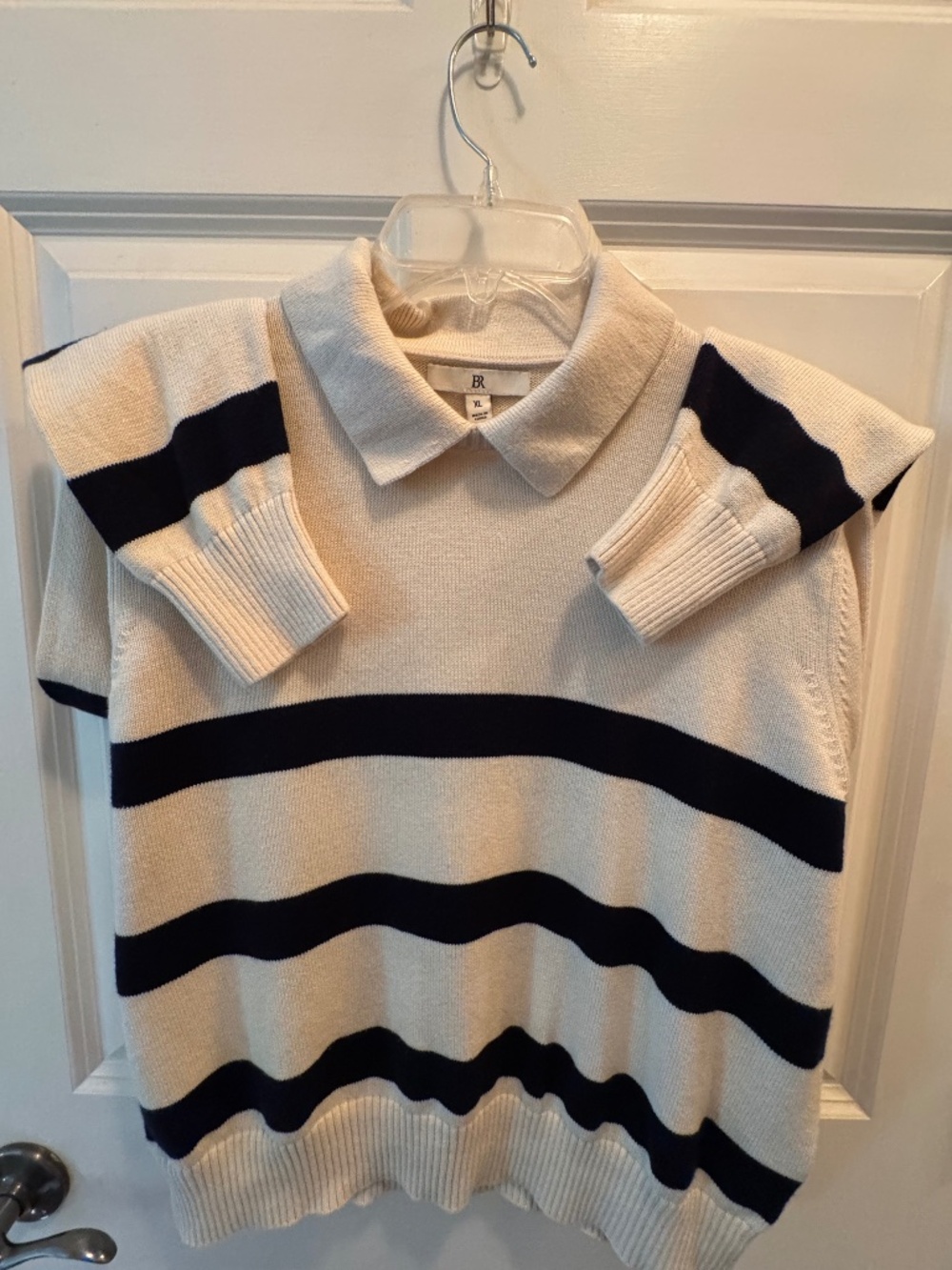Banana Republic Cream and Navy Strip Sweater - Picture 5 of 5